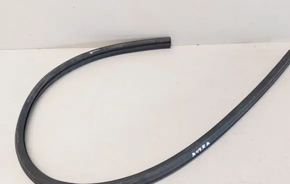 Opel Astra L Engine compartment rubber 