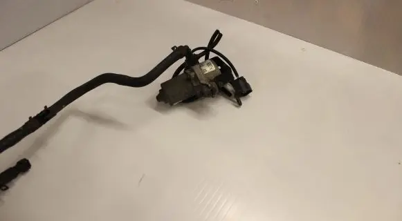 Opel Mokka X Water pump 95363358