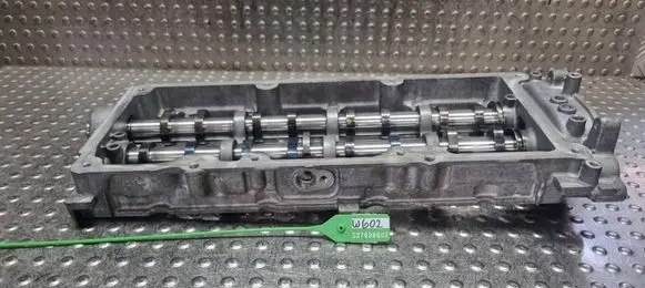 Volkswagen Golf VII Camshaft S27698602 05L103308L 05L103308P
