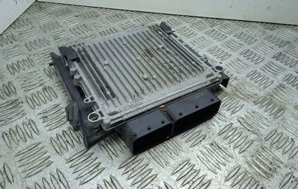 Mercedes-Benz CLS C219 Engine control unit/module A6421508277