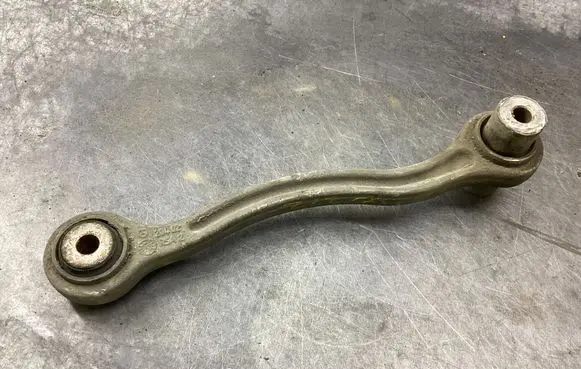 Mercedes-Benz E W212 Rear control arm 20402