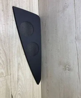 Audi Q3 F3 Dash center speaker trim cover 83B857367