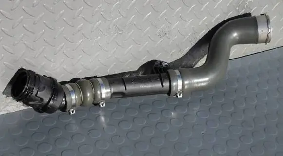 Nissan Qashqai Intercooler hose/pipe NISSAN144609787R 1107587S01 1085617S01