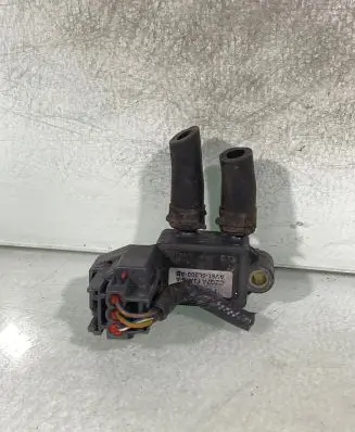 Ford Focus Exhaust gas pressure sensor Av615l200ab