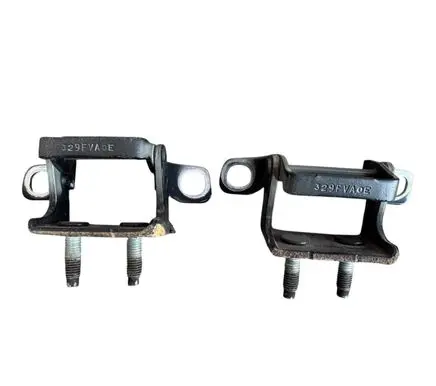 Tailgate/trunk/boot hinge