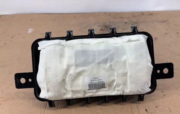 KIA Carens III Passenger airbag 84530A4000 RPYA0G7BEY0041 0080AP4S