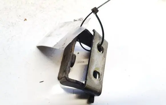 Ford Mondeo MK IV Tailgate/trunk/boot hinge egegb