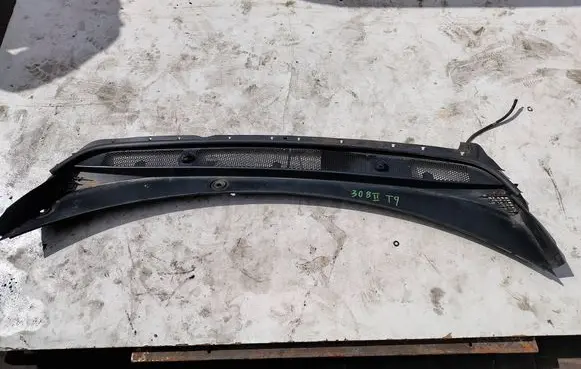 Peugeot 308 Wiper trim 98008282XT