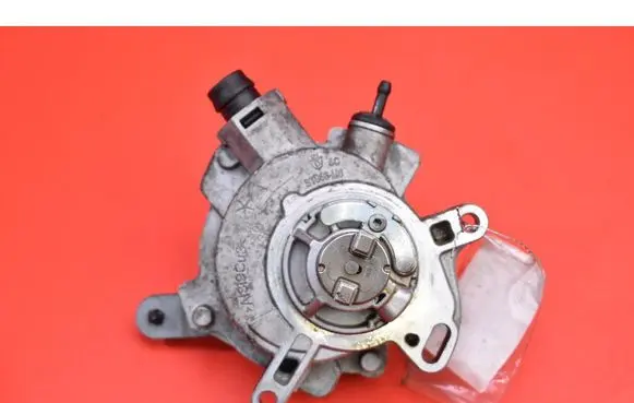Ford Ecosport Vacuum pump CM5G-2A451-GB