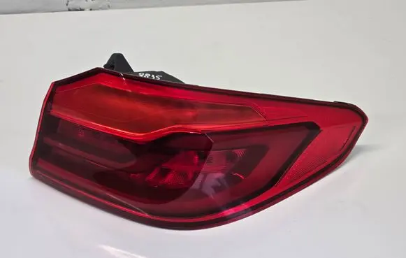 BMW 5 G30 G31 Rear/tail lights 7376464