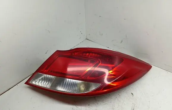 Opel Insignia A Rear/tail lights 009649