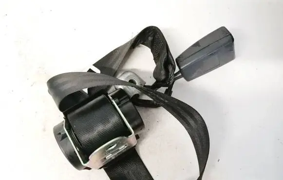 Skoda Octavia Mk2 (1Z) Middle seatbelt (rear) 602036300c 071116