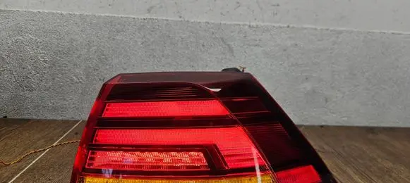Volkswagen Golf VII Rear/tail lights 5G0945096Q L90120960 16420