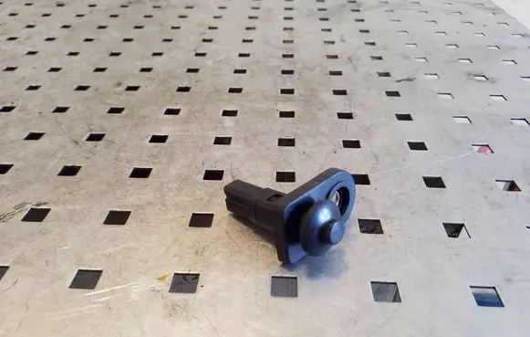 KIA Soul Front door sensor 