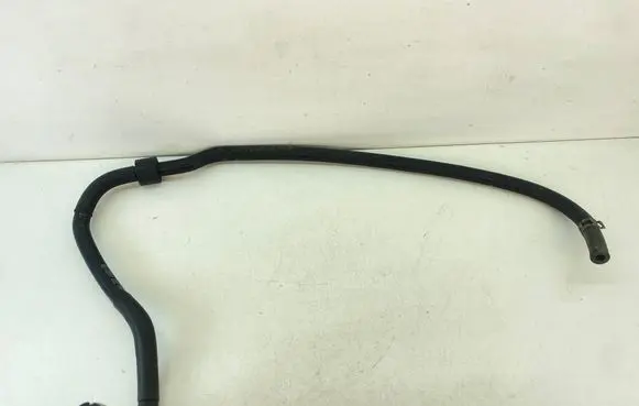 Volkswagen PASSAT CC Fuel return line/hose 06J133986R