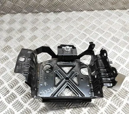BMW i4 Battery bracket 8778985