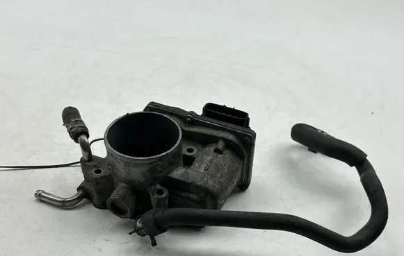 Toyota Avensis T250 Throttle valve 2203028050 0213