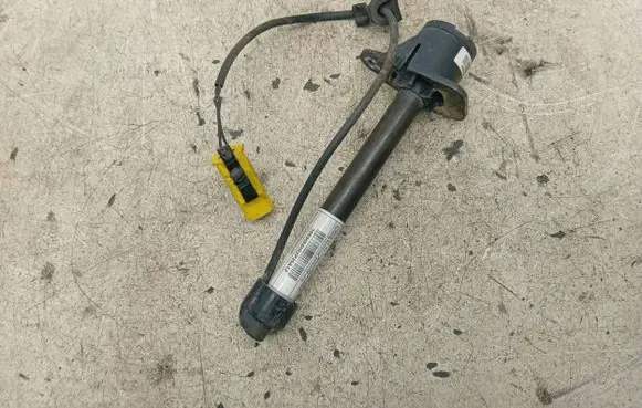 Mercedes-Benz GL X166 Bonnet Pedestrian Airbag Actuator 0589P1000095