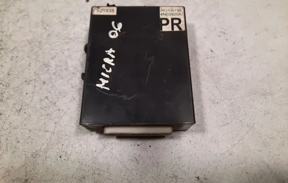 Nissan Micra Air conditioning/heating control unit WG1G613B 4NE0920A