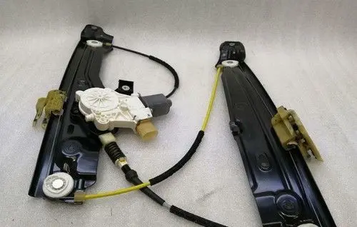 BMW 7 F01 F02 F03 F04 Front door electric window regulator 7182106