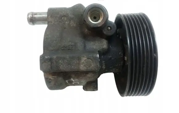 Opel Vivaro Power steering pump 8200838037