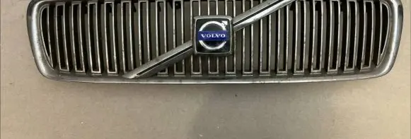 Volvo V70 Front grill 9190385 919038