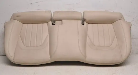 Maserati Quattroporte Second row seats 