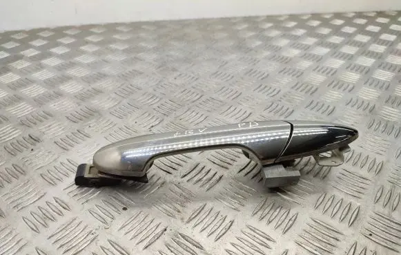 Honda FR-V Front door exterior handle