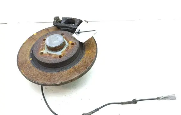 Mercedes-Benz Citan W415 Rear wheel hub