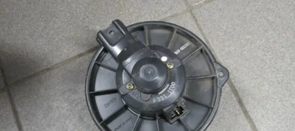 Suzuki Grand Vitara I Heater fan/blower 5027250760