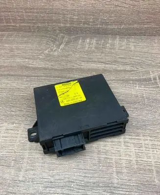 Mercedes-Benz S W220 Light module LCM 2208203026 0307870002