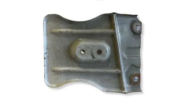 Honda Insight Front bumper mounting bracket 