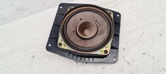 Mitsubishi Space Star Rear door speaker MR285934 03102720