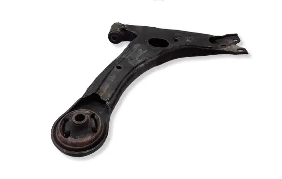 Toyota Avensis T250 Front lower control arm/wishbone 