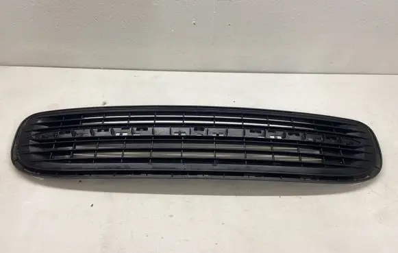 Mini One - Cooper Coupe R56 Front bumper lower grill 7250785 16614910