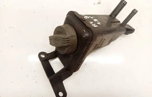 Audi A4 S4 B7 8E 8H Power steering fluid tank/reservoir 8E0422373B