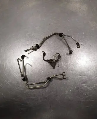 Citroen Berlingo Fuel injector supply line/pipe 