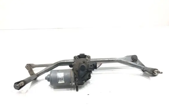 Front wiper linkage and motor