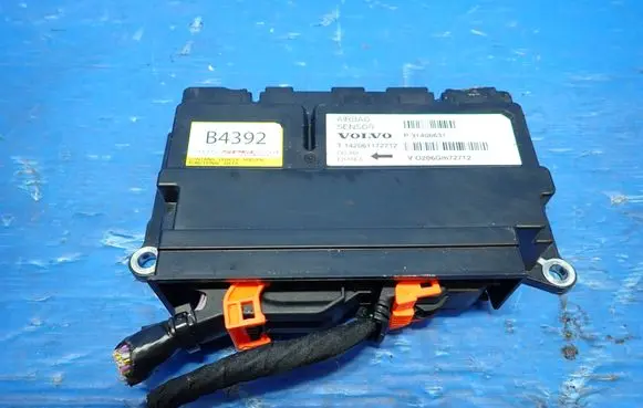 Volvo V40 Airbag control unit/module 31406631 T142061172712