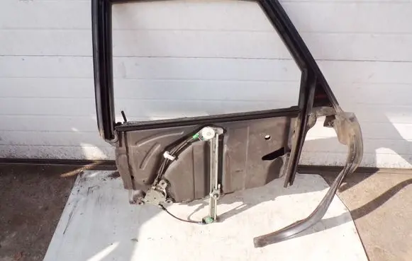 Audi A8 S8 D2 4D Rear window lifting mechanism without motor 4D0839397