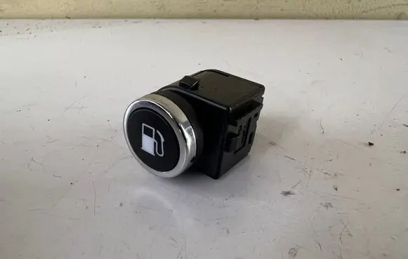 Jeep Cherokee Fuel tank opening switch 68141862AA 68141862AAA 10053730