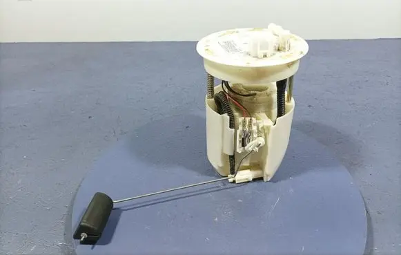 Mazda 6 In-tank fuel pump PE11-1335X