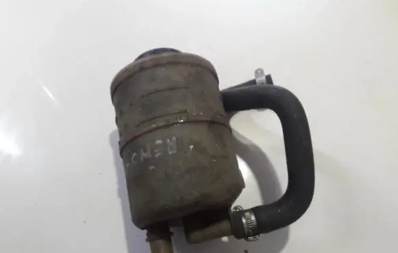 Power steering fluid tank/reservoir
