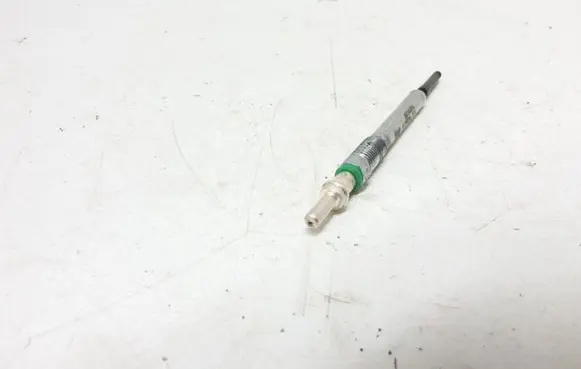 Ford Grand C-MAX Glow plug 9683195280