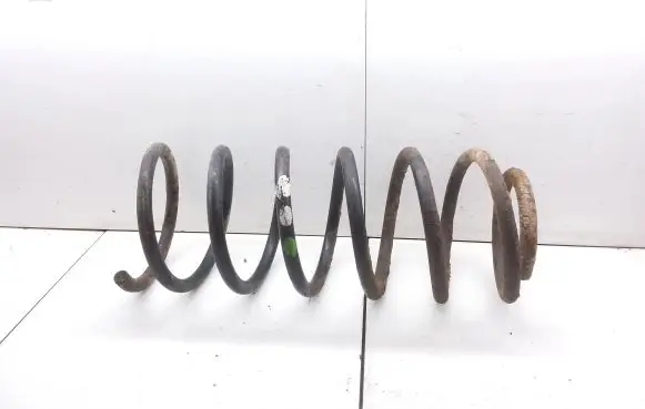 Volkswagen Polo III 6N 6N2 6NF Front coil spring
