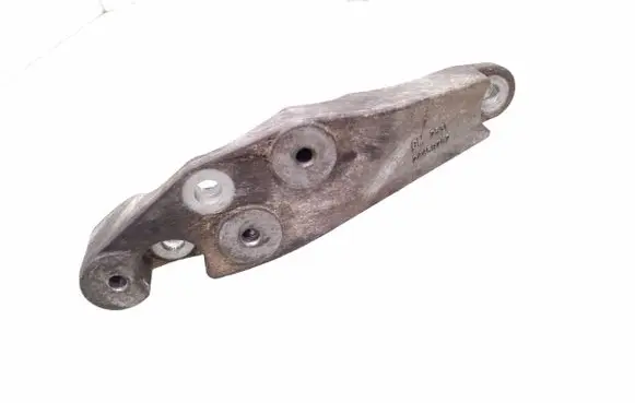 Opel Astra H Engine mounting bracket 24459782