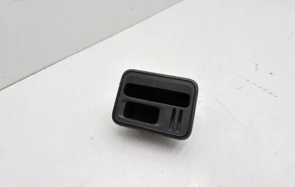Skoda Octavia Mk3 (5E) Other rear door trim element 5E0857630