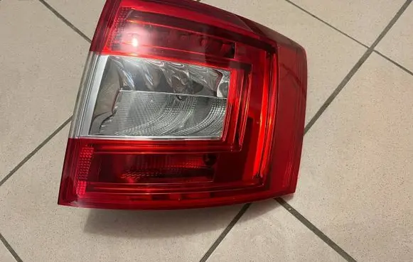 Skoda Octavia Mk3 (5E) Rear/tail lights 5E9945096A