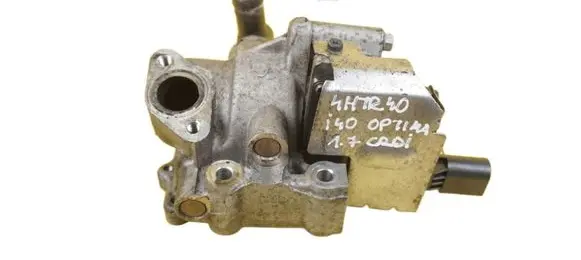 Hyundai i40 EGR thermostat 284102A600 D4FD