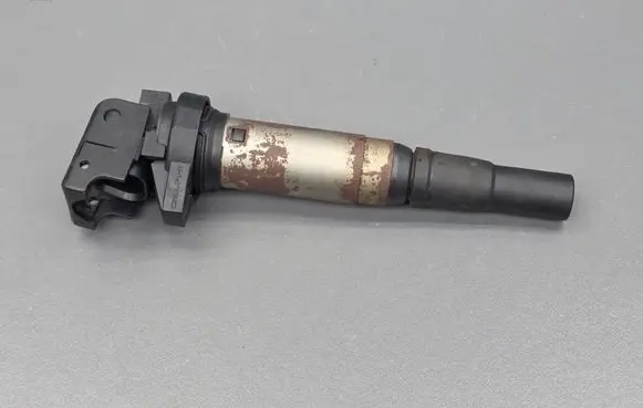 Citroen DS5 High voltage ignition coil V757501080 V7575010 7575010